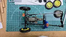 The front suspension is mounted