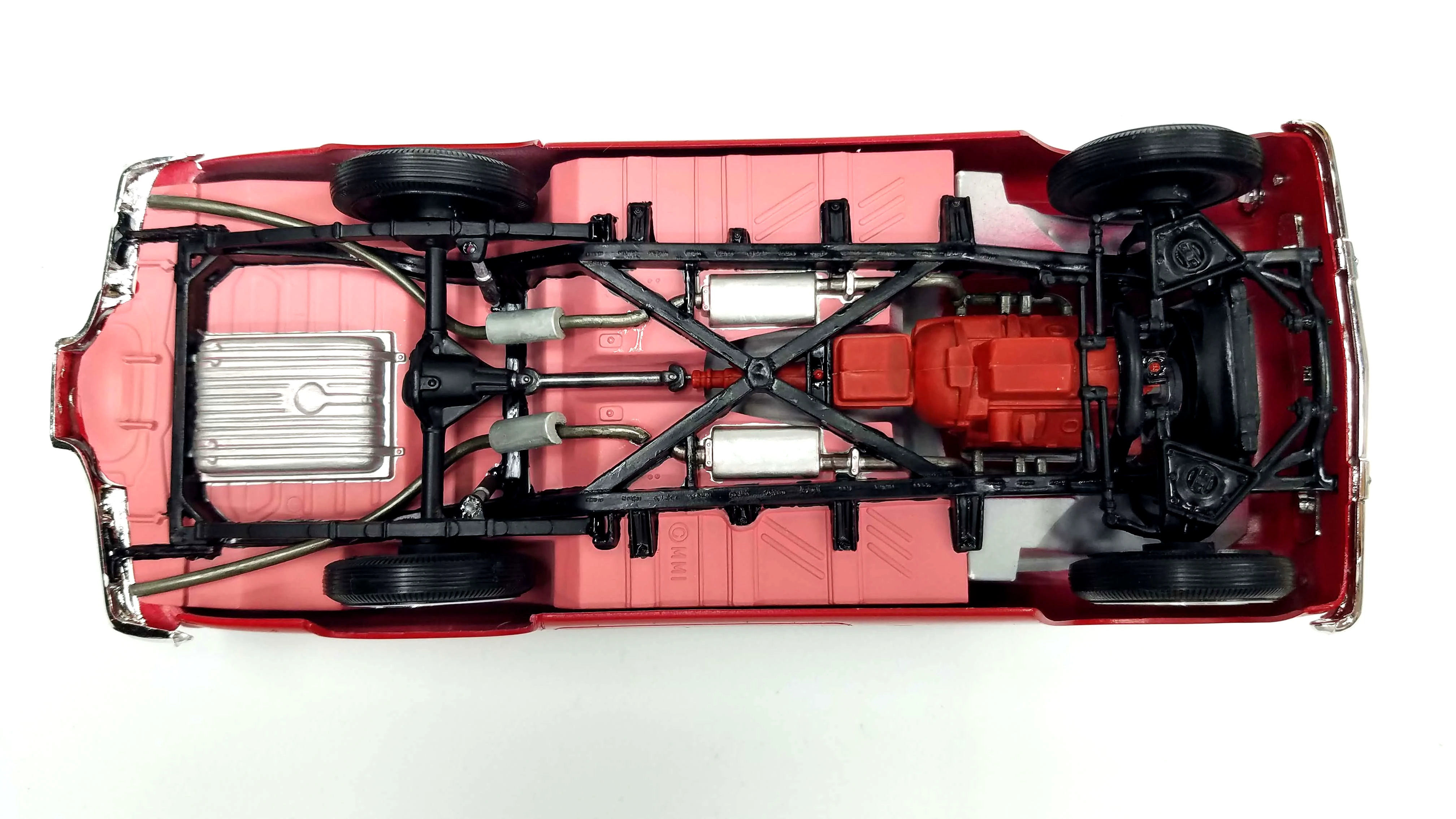 Finished photo, undercarriage