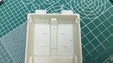 Injector pin marks in interior tub